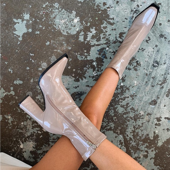 Princess Polly Taupe Barcelona Boots - Picture 1 of 6